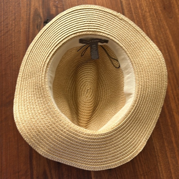 Vince Camuto Hat - Picture 5 of 5